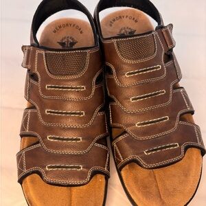 Dockers Brown Leather Fisherman-Style Memory Foam Sandals size 13